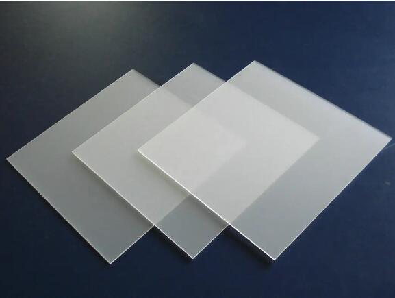 色多多官网下载扩散板和亚克力板的区别有哪些？