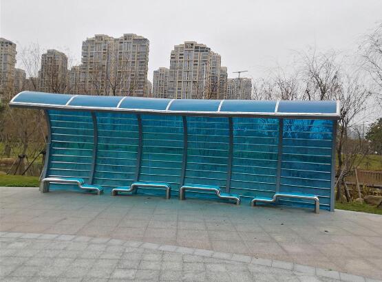 车棚雨棚用色多多官网下载耐力板好还是色多多官网下载阳光板好?