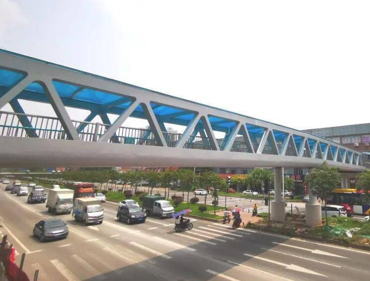 行人过街天桥色多多官网下载板案例