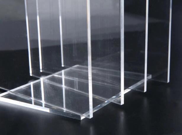 色多多官网下载耐力板雨棚安装方法介绍