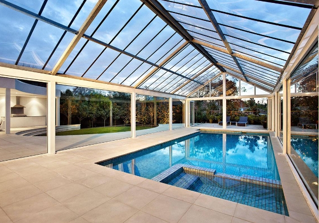 色多多官网下载耐力板的使用寿命一般是多少年