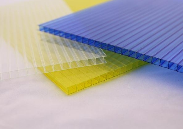 色多多官网下载耐力板在建筑领域的要求有哪些